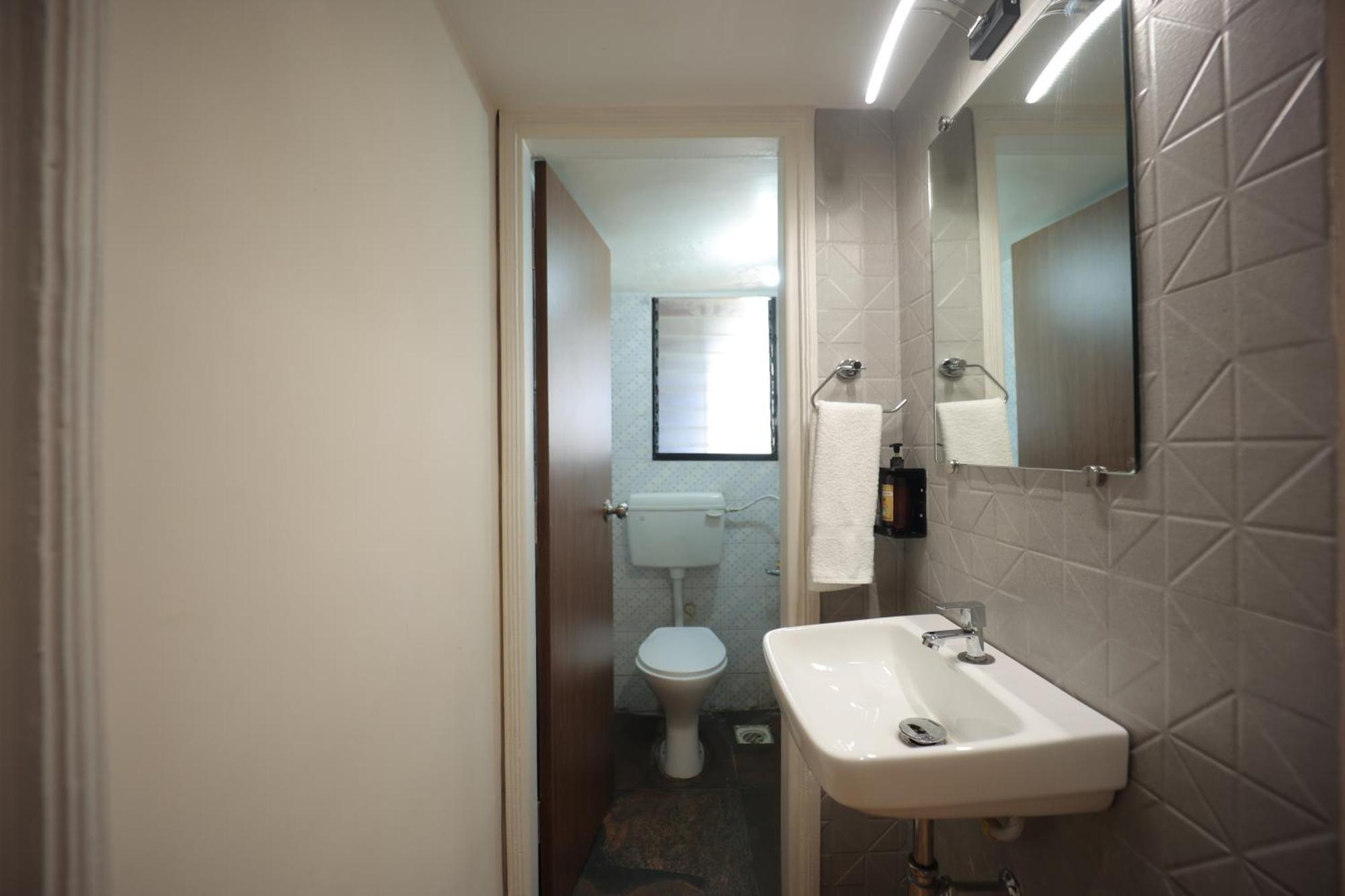 The Byke Studio Pure Veg Apartment, Thane Eksteriør billede