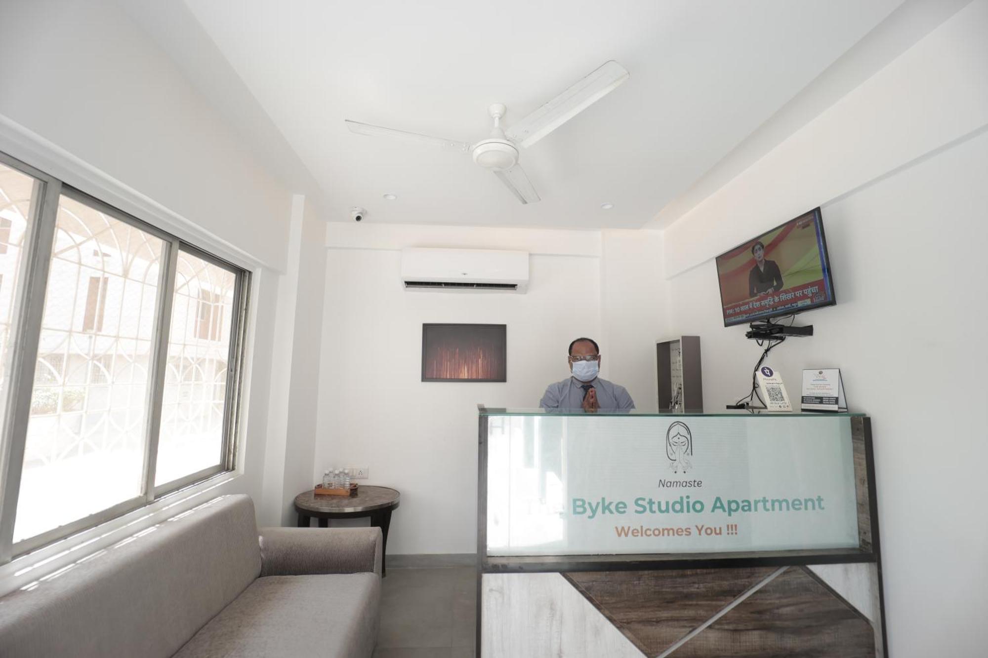 The Byke Studio Pure Veg Apartment, Thane Eksteriør billede